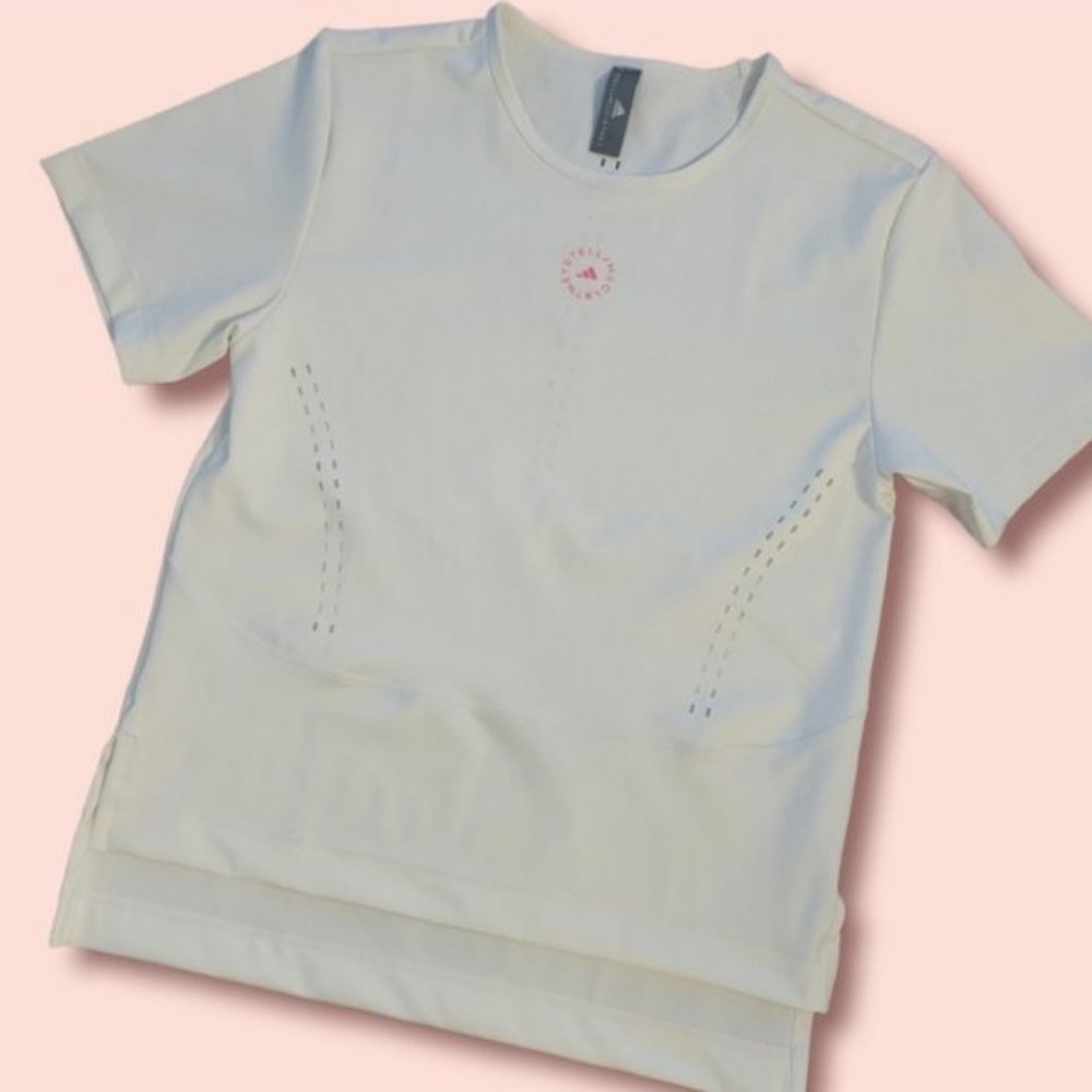 NWOT Adidas Stella McCartney athletic top!